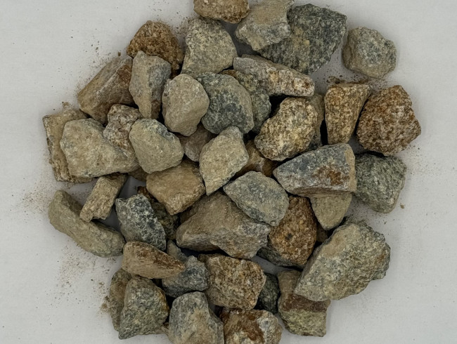 1-1/2" Leachline Rock